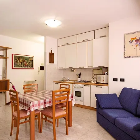 Maremonti Apartman *
